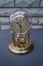 Kleinere Drehpendeluhr /