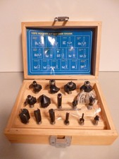 15 Oberfräsen -  Fräsköpfe