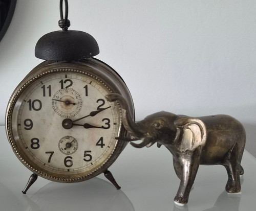 Alter wecker handaufzug - wecker,