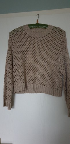 Ansprechender glitzerpulli mit - ansprechender,