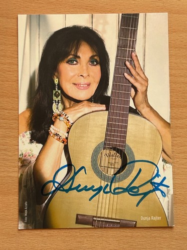 Dunja rajter autogrammkarte - rajter,