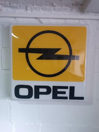 Opel logo blitz - opel,