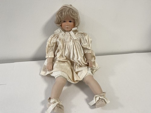 Künstlerpuppe ruth - ,