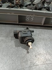 Nissan Almera Tino Typ V10 LWR