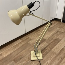 Vintage Anglepoise Stil Schreibtischlampe volle Größe, creme/weiß für Arbeitszimmer oder Büro