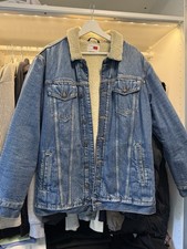 Tommy Hilfiger x Lewis