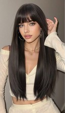24-Zoll Glatte Perücke mit Fransen – Hitzebeständig, Schwarz, Mittelscheitel