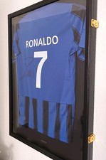 Cristiano Ronaldo Signiertes Trikot mit Zertifikat Aus CR7 Museum mit Rahmen COA