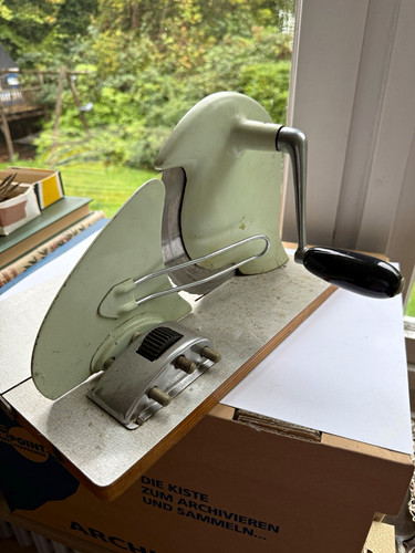 Vintage brotschneidemaschine - vintage,