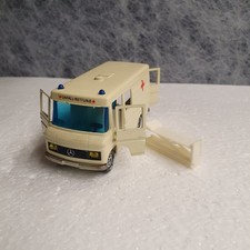 siku V292 - 1911 - Binz Rettungswagen MB L406  1:55 - 70 iger Jahre - mint