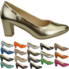 Damenpumps aus natürlichem