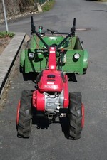 Honda E 560 Einachsschlepper mit gebremsten Anhänger