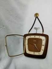 Alte Wanduhr Zentra. Funktionfähig. 