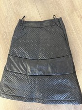 Leder Look Optik Stepp