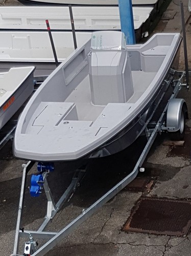 Ungarisches trimaran katam - ungarisches, trimaran/katam