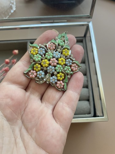 Vintage 1940s floral - vintage,