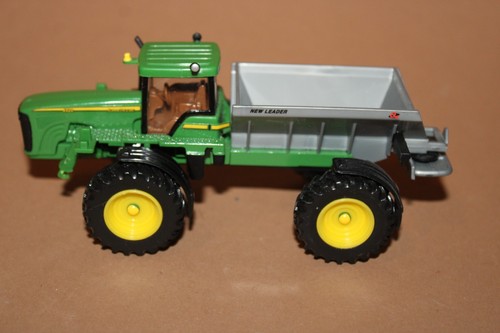 Ertl modell john - modell,