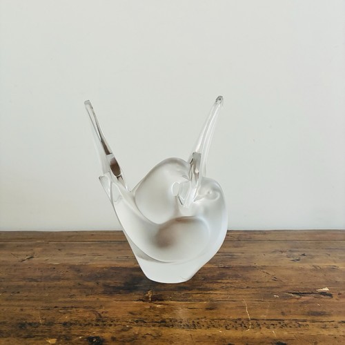 Lalique sylvie taubenvase - "sylvie",