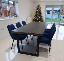 Beton Esstisch / Stahl