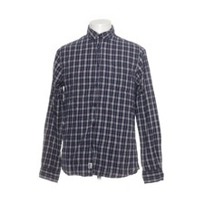 Shore Leave, Flanellhemd