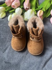 Schuhe 19