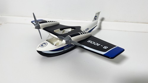 PLAYMOBIL