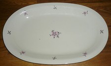 1 Platte 32 cm / 21  cm    Eschenbach   ROSWITHA   Elfenbein Porzellan Blümchen