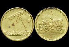 SPIELMARKE: Messing-Marke, ⌀ 18 mm. MOTIV "ZEPPELIN", "BALLON" & "AUTOMOBIL".