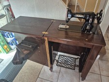 Nähmaschine PFAFF 30 / 31 (Antik, ca. 50er Jahre) versenkbar m. Unterschrank