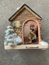 M. J. Hummel Village Haus