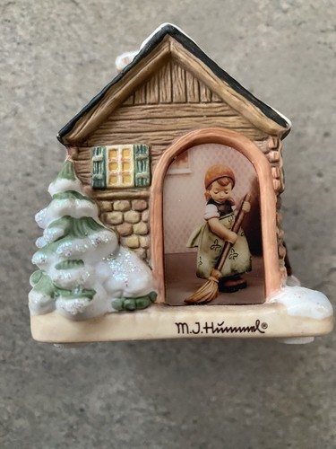 Hummel village haus - m., j.