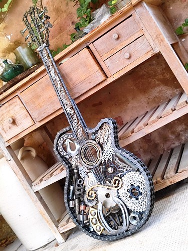 Gitarre metallkunst upcycling - gitarre,