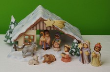 Goebel Krippe, Stall mit 9