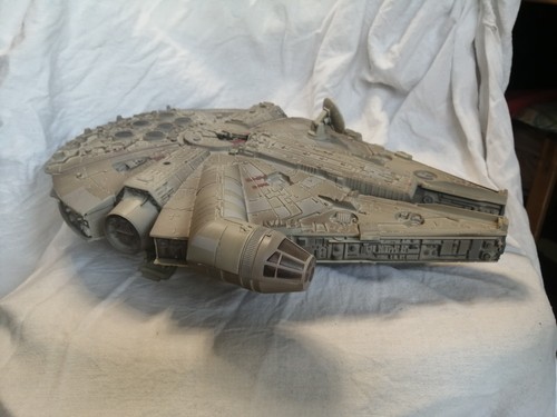Millenium falcon star wars - star,