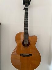 Duke GA MC Cut Solid, Western Gitarre mit Shadow preamp und nanoflex Tonabnehmer