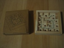 Spiel: Murmelbahn, in Holzbox,neuwertig,9X9X3 cm, sehr schön, robust, Easy Gifts
