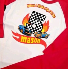 Jungen rot Auto Geburtstag