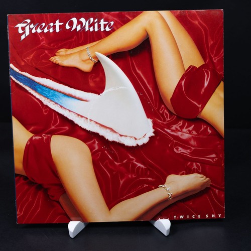 Great white twice - white, ...