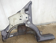 VW T5 / LÄNGSTRÄGER RADLAUF KAROSSE KAROSSERIE / vorne links (BY390)