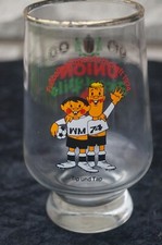 Sehr gepflegtes WM 74 Tip und Tap / Union Siegel Pils Glas  ,Bierglas