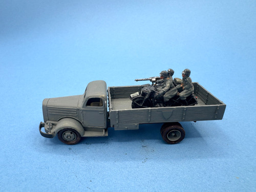Panzer wwii german opel - 1:72,