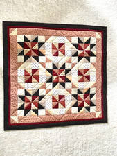 Wunderschöner Wandbehang Patchwork Quilt, Handarbeit, 75 x 75 cm, Baumwolle
