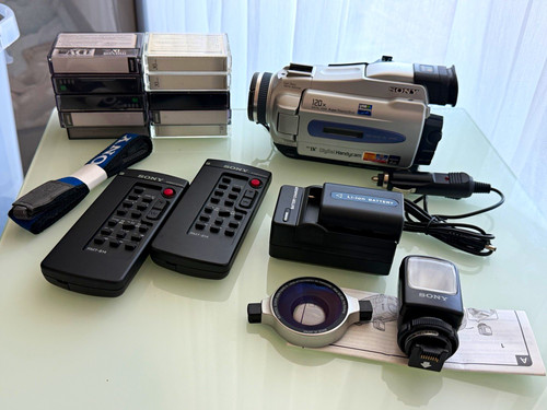 Sony handycam dcr trv16e - handycam, dcr-trv16e
