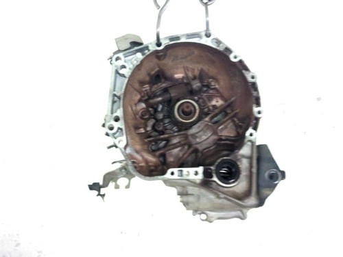 303000d073 getriebe toyota - getriebe,