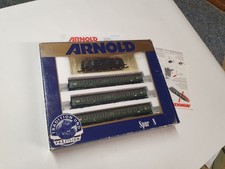Arnold BR19 + 3 Wagen im Set