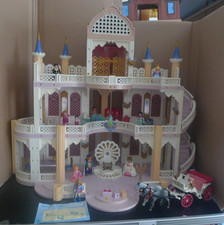 Playmobil 9879 Prinzessinnenschloss / Traumpalast mit Kutsche und Zubehör