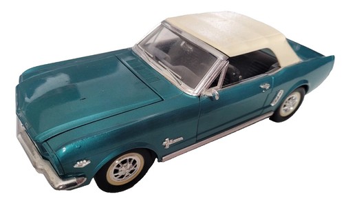 Mira ford mustang - mira,