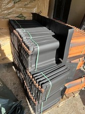 Röben Flachdachziegel "Flandern plus", anthrazit engobiert