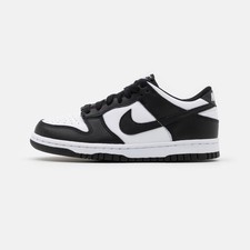 Nike Dunk Low Retro "Panda"