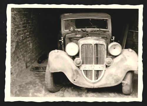 Fotografie auto verstaubter - auto,,